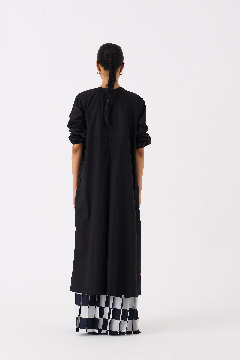 BACK YOKE JACKET CO-ORD 
(SET OF 3)-BLACK poplin by THREE in black color for women Worldwide