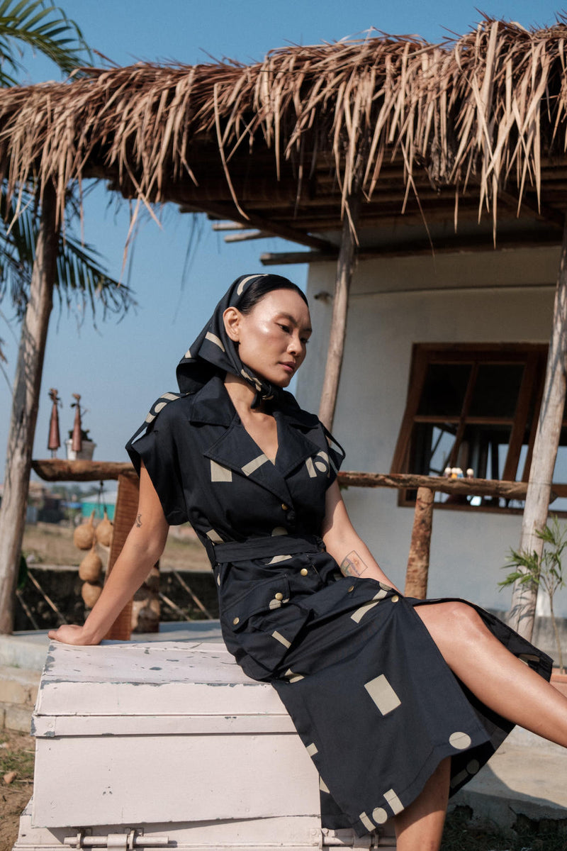 Harajuku Trench-Black Triangle Printed cotton by The Terra Tribe in black color for women Worldwide