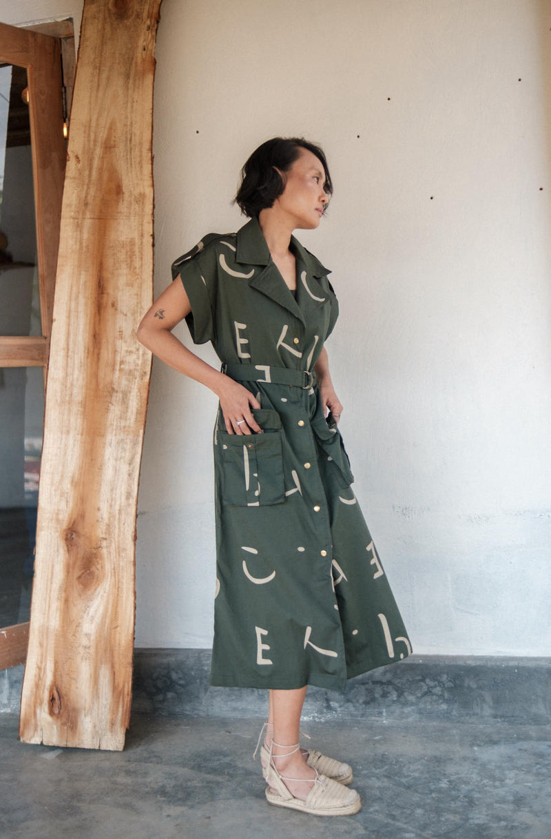 Harajuku Trench-Deep Green Line Printed cotton by The Terra Tribe in green color for women Worldwide