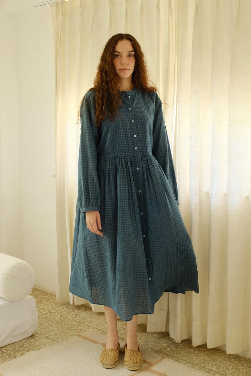 Cynthia-Washed Navy Dress handwoven cotton dress by MASON AND MILL in navy blue for women Worldwide