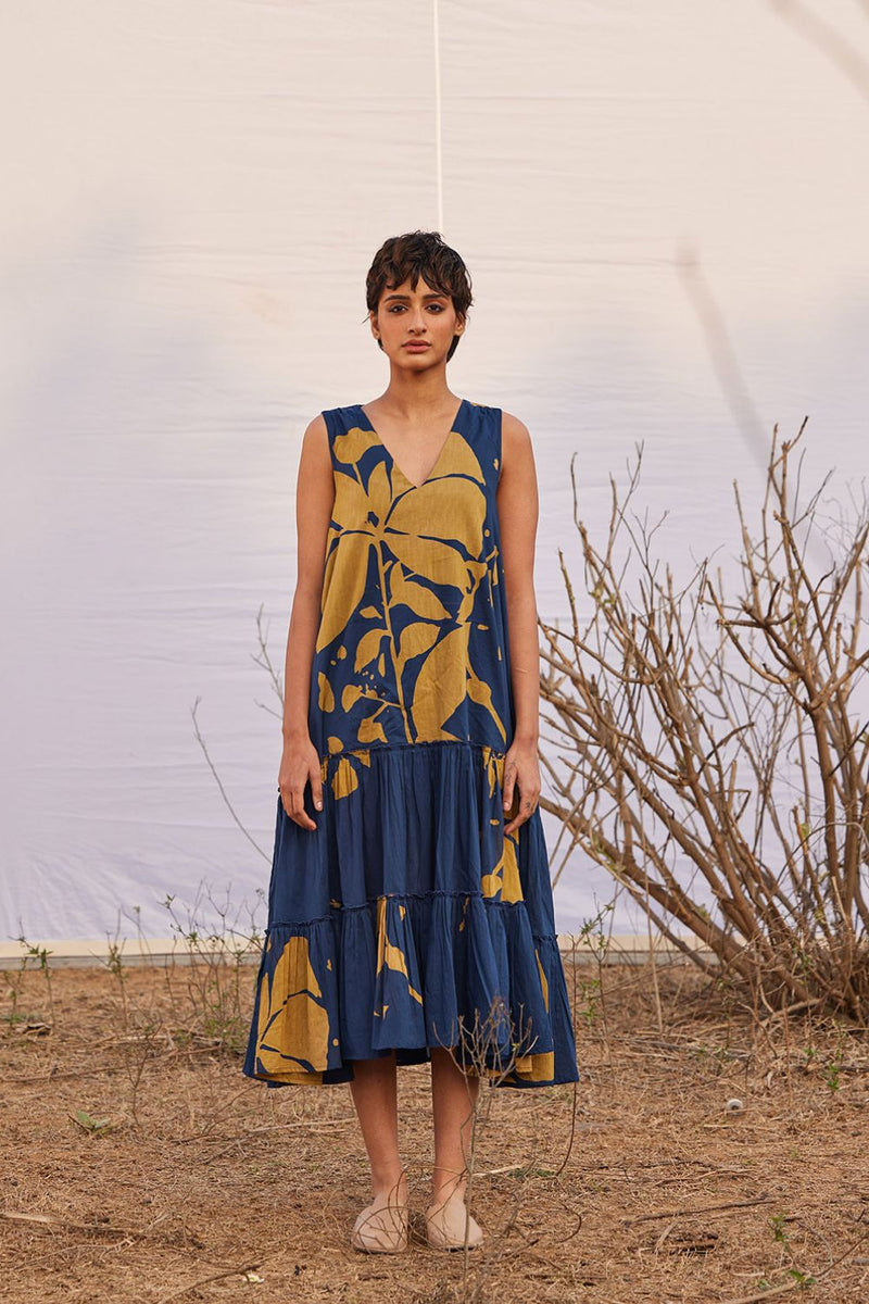 Sharbat cotton by Khara Kapas in blue for women Worldwide