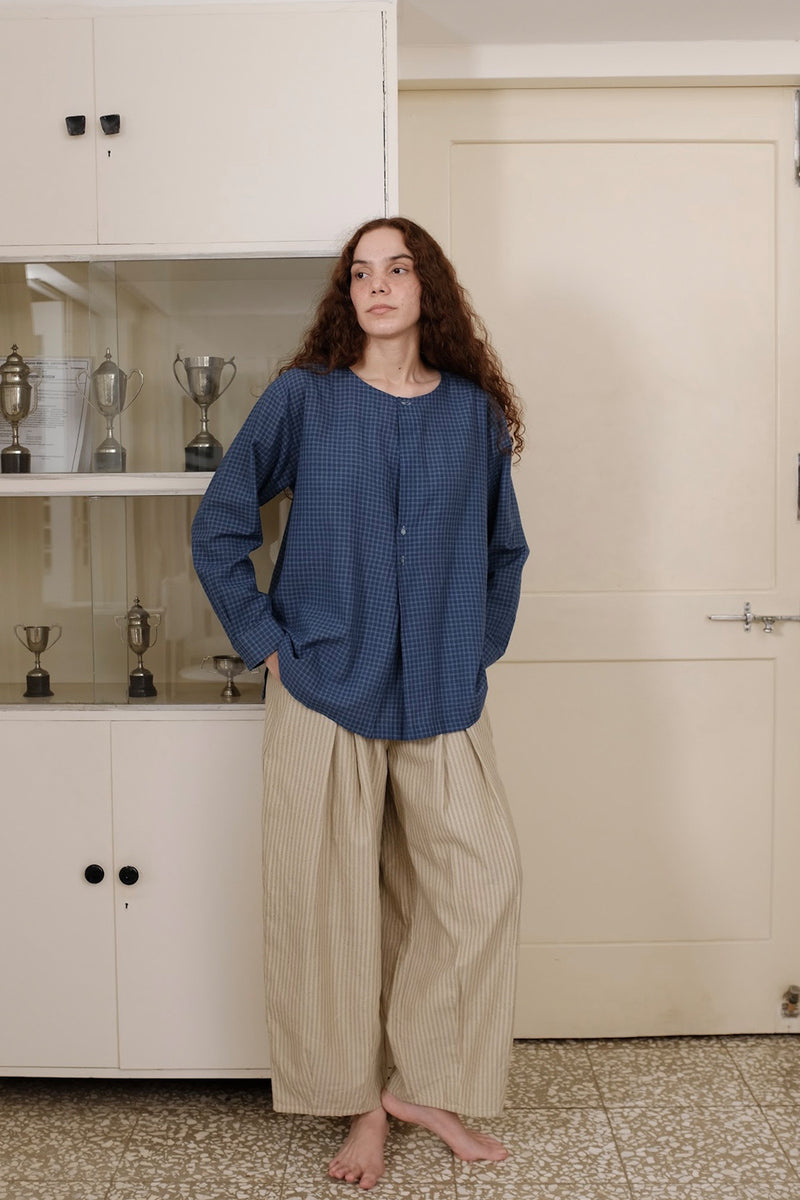 Aston Top handwoven cotton top/shirt by MASON AND MILL in navy blue for women Worldwide