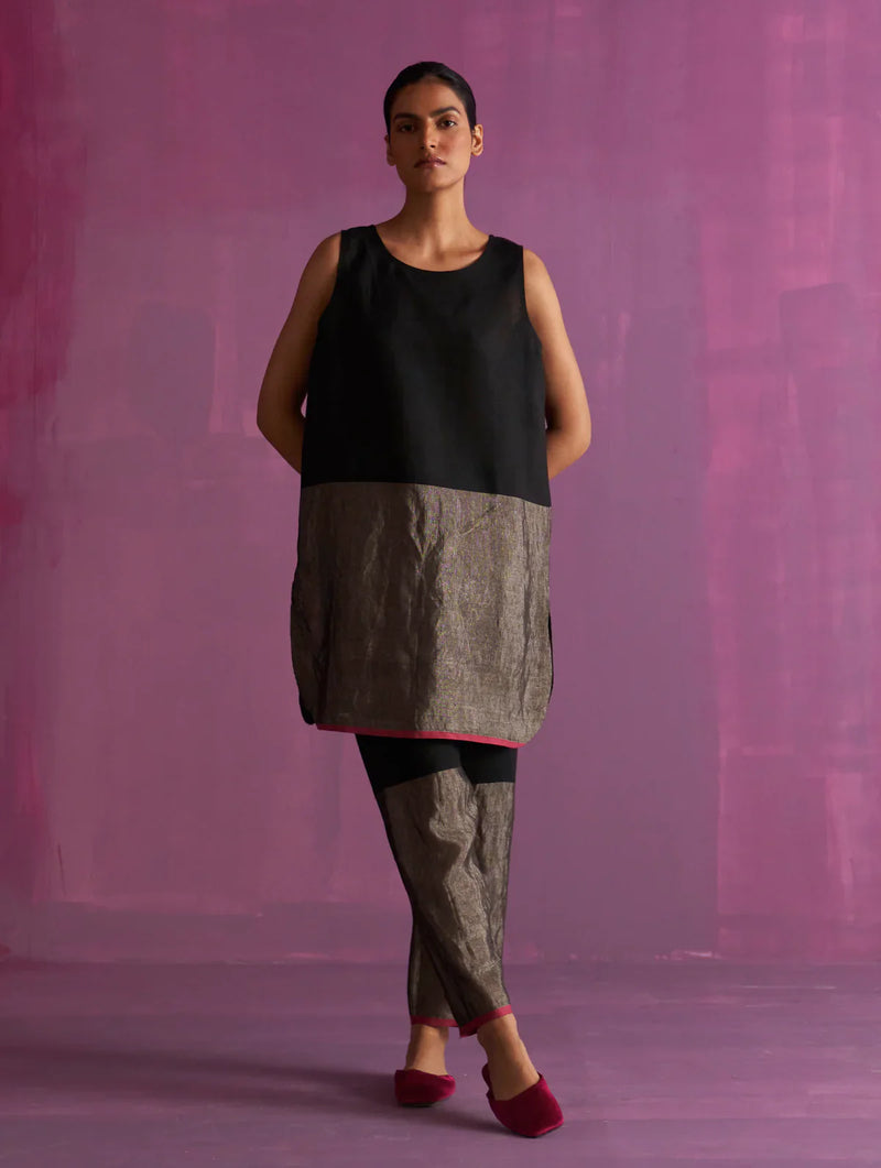 Keri Sleeveless Linen Kurta - Black linen by Manan in black color for women Worldwide