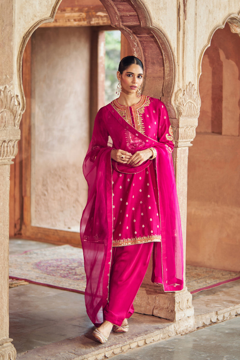 INAAYAT - HOTPINK CHAUGA WITH SALWAR chanderi silk kurta/kurta set by SHEETAL BATRA in pink for women Worldwide