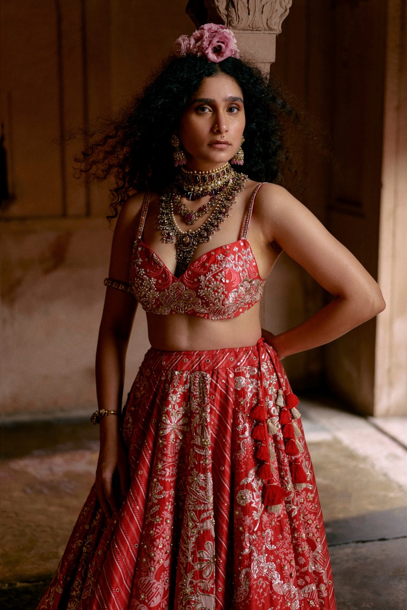 PH-2484 
Lehenga 
Blouse 
Dupatta Set by Paulmi & Harsh for women Worldwide