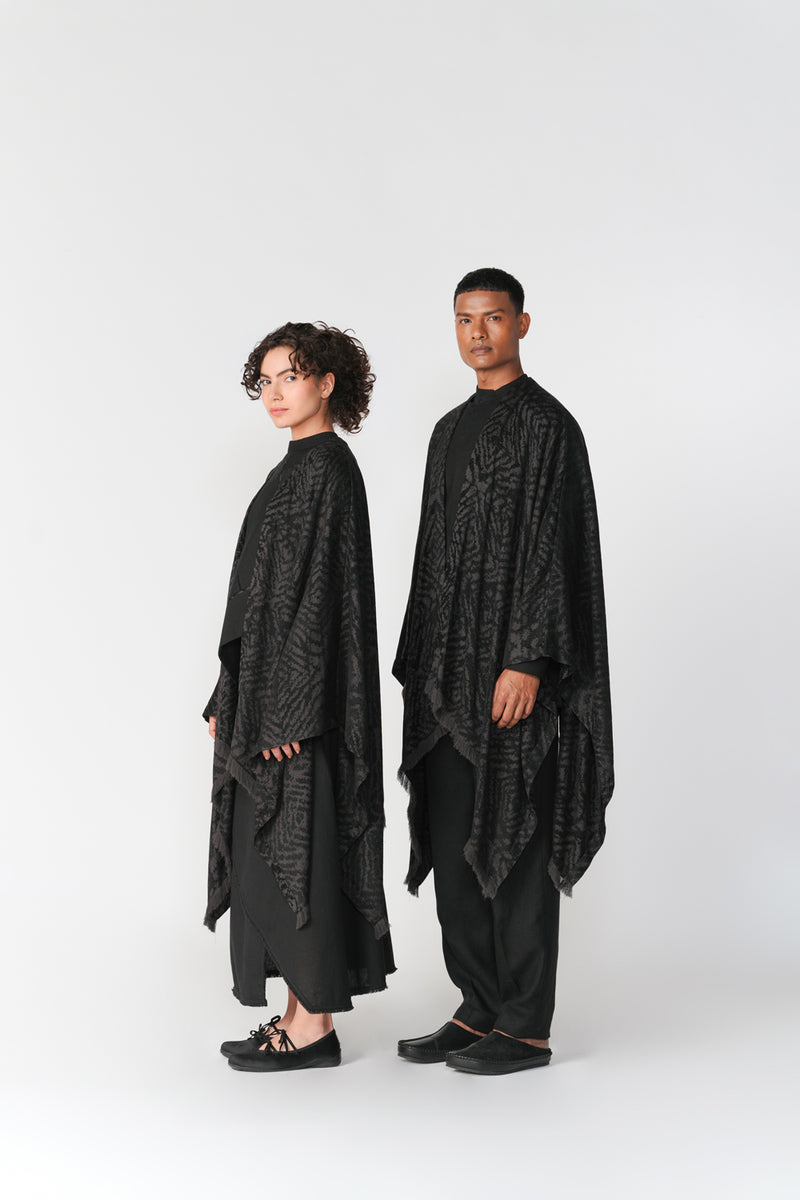 Jacquard Ruana Shawl scarve/stole by Turn Black in black for women Worldwide