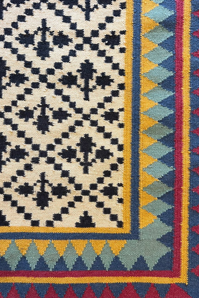 Bandhini Tribal border Rug