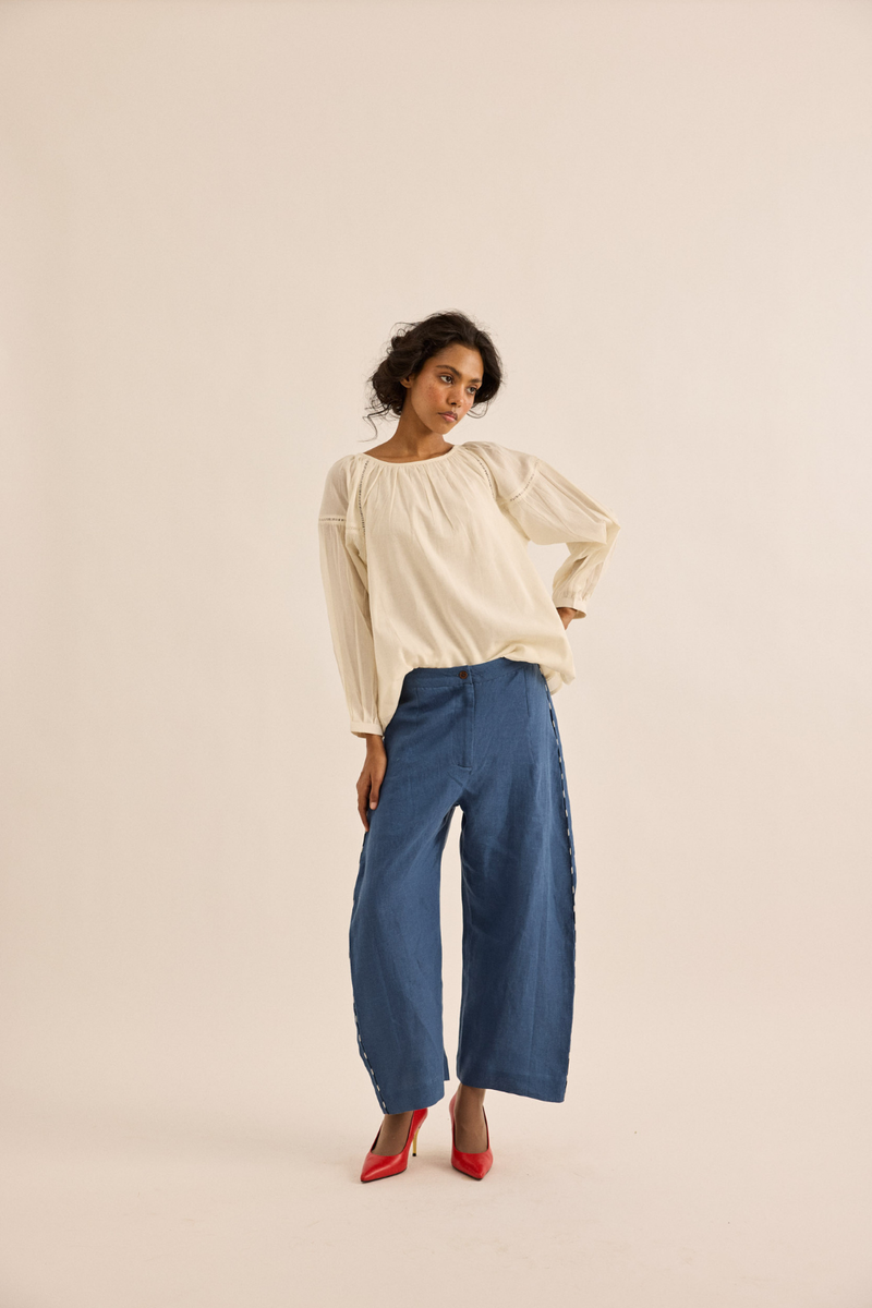 Pumice Top mul top/shirt by Khara Kapas in ivory for women Worldwide