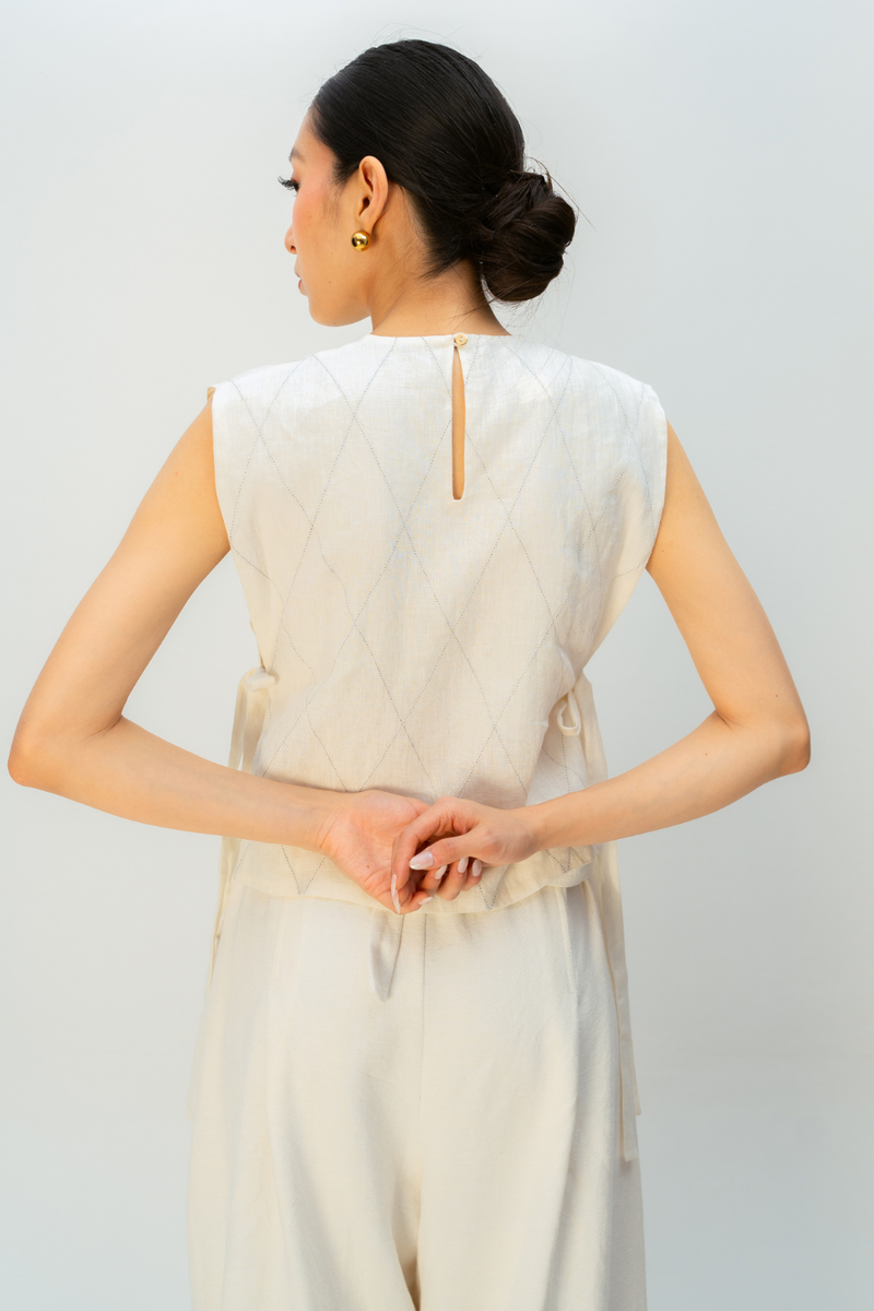 SOFT LATTICE BIB linen jacket/overlay by Ode to Odd in off white for women Worldwide