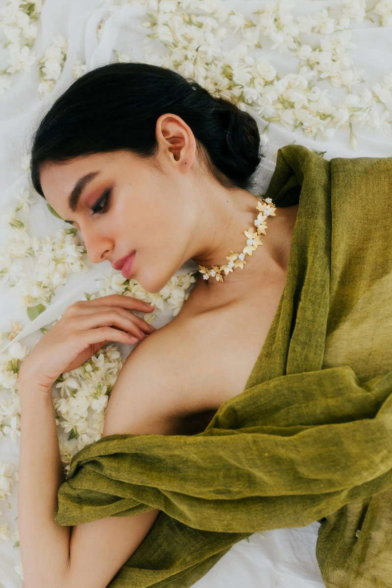 Mogra Choker by Aarjavee for women Worldwide