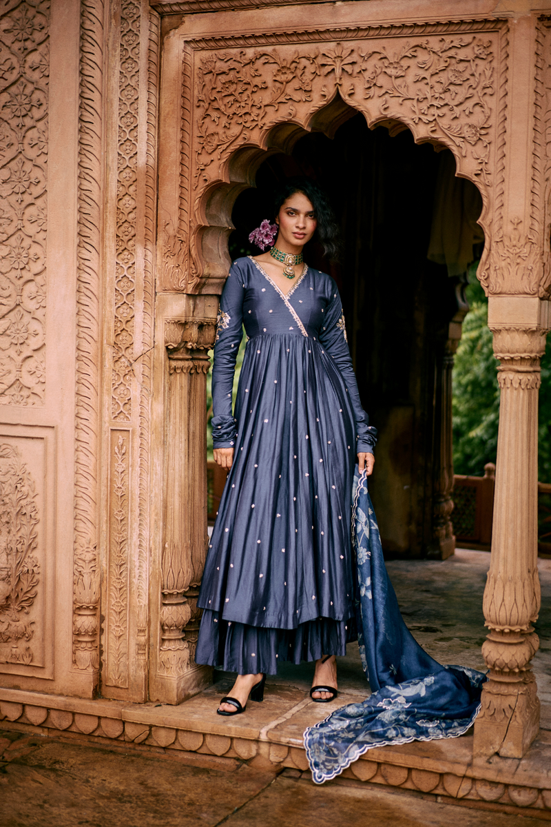 PH-2494 
Anghrakha 
Skirt 
Dupatta Set by Paulmi & Harsh for women Worldwide