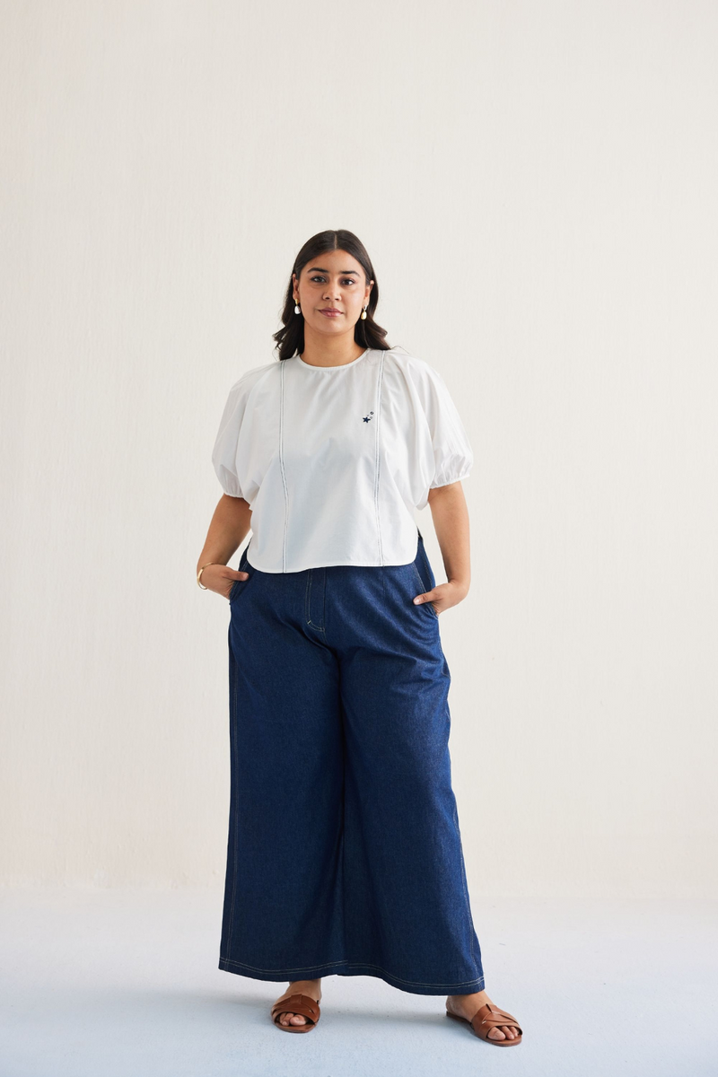 Sea Breeze Organic Cotton Top poplin by SUI in white color for women Worldwide