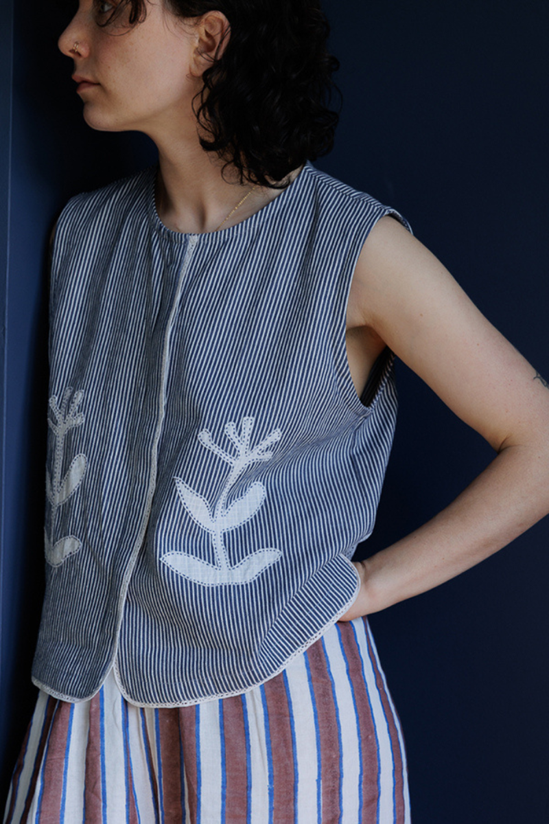 Classic Vest-AppliquŽ handwoven cotton top/shirt by World of Crow in multicolor for women Worldwide