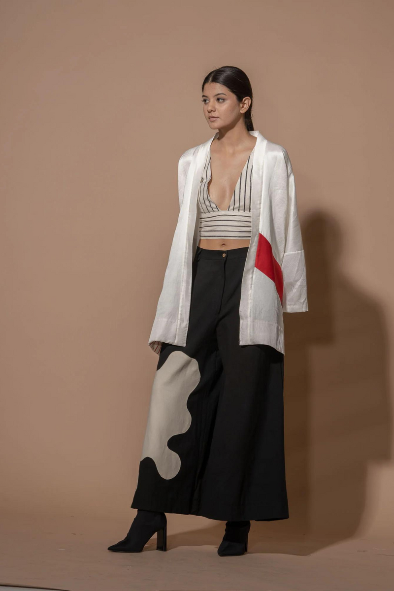 Chia Crop 100% cotton jackets and overlays by Stoique in black, natural for women Worldwide
