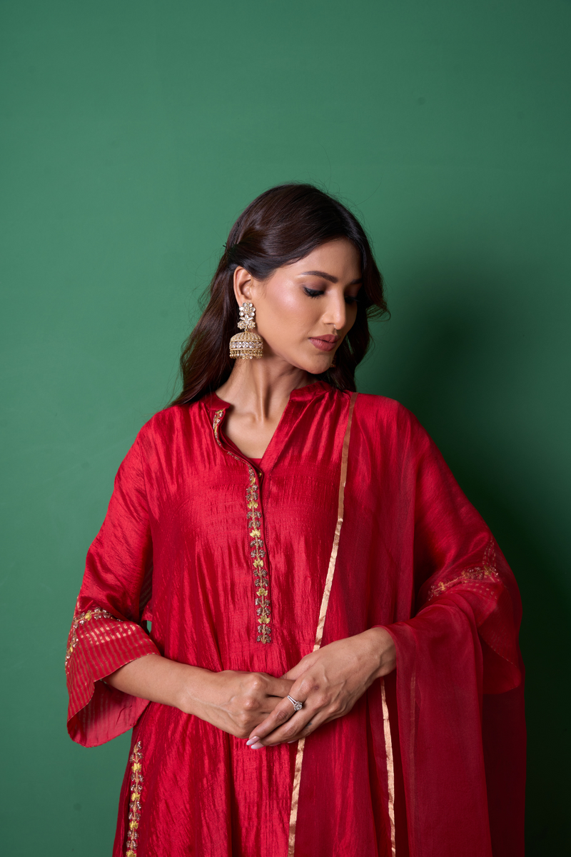 Radiance Kurta Set - Red with Dupatta silk by Priti Prashant in red color for women Worldwide