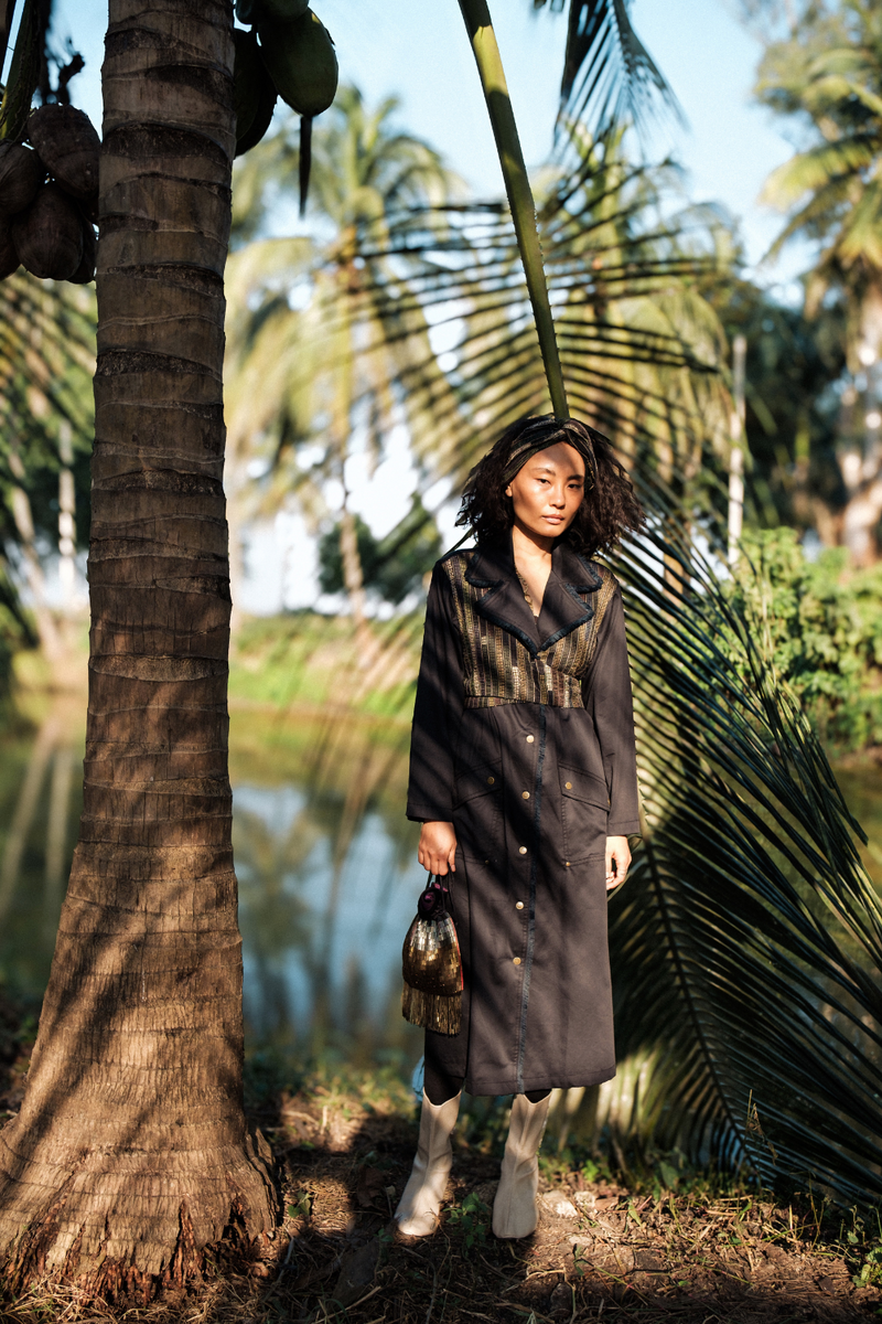 Upcycled Copenhagen Trench - Black Green cotton by The Terra Tribe in green color for women Worldwide