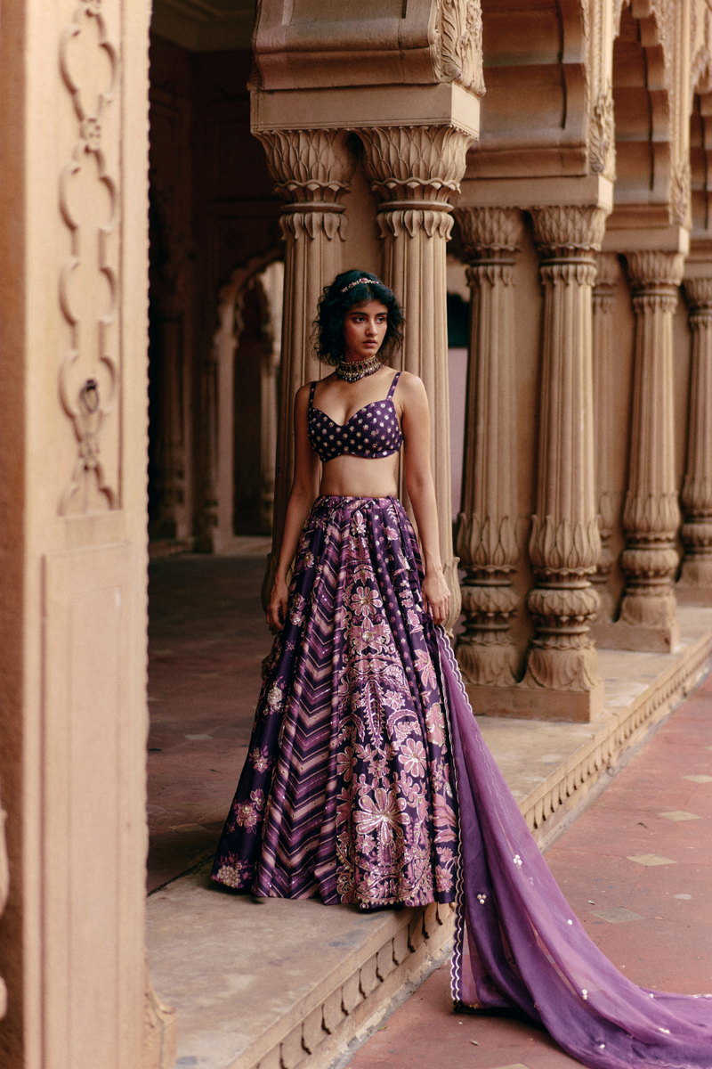 PH-2488 
Lehenga 
Blouse 
Dupatta Set by Paulmi & Harsh for women Worldwide
