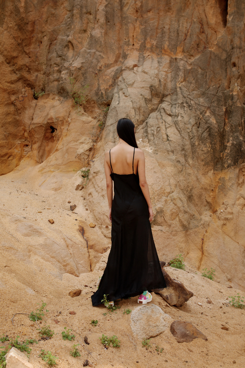 NALINI KNOTTED DRESS silk by Ituvana in black color for women Worldwide