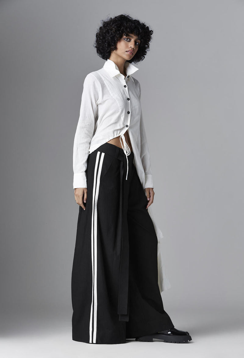 UMBRA TROUSERS poplin Pants/Trousers by Chola in black color for women Worldwide