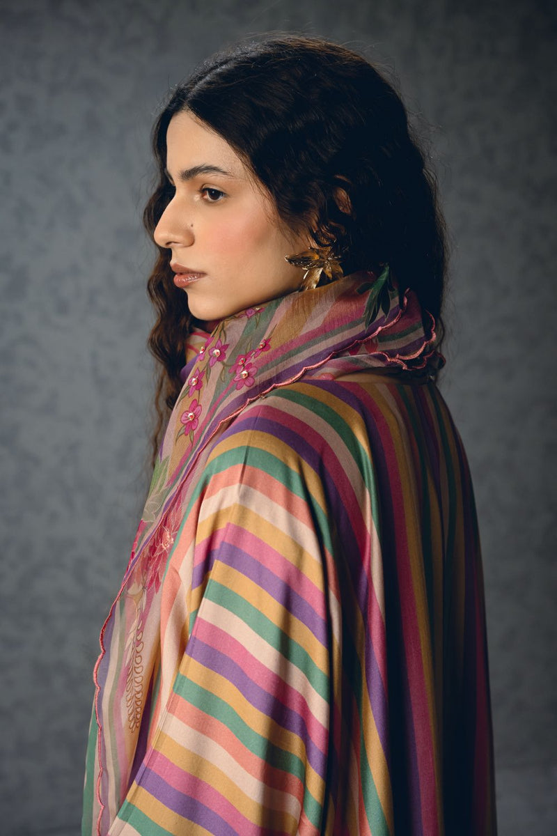 AYAKA KURTA SET- EARTHY silk by Paulmi & Harsh in multi color for women Worldwide