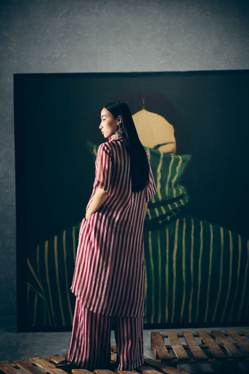 PUKA KURTA SET organza by Paulmi & Harsh for women Worldwide