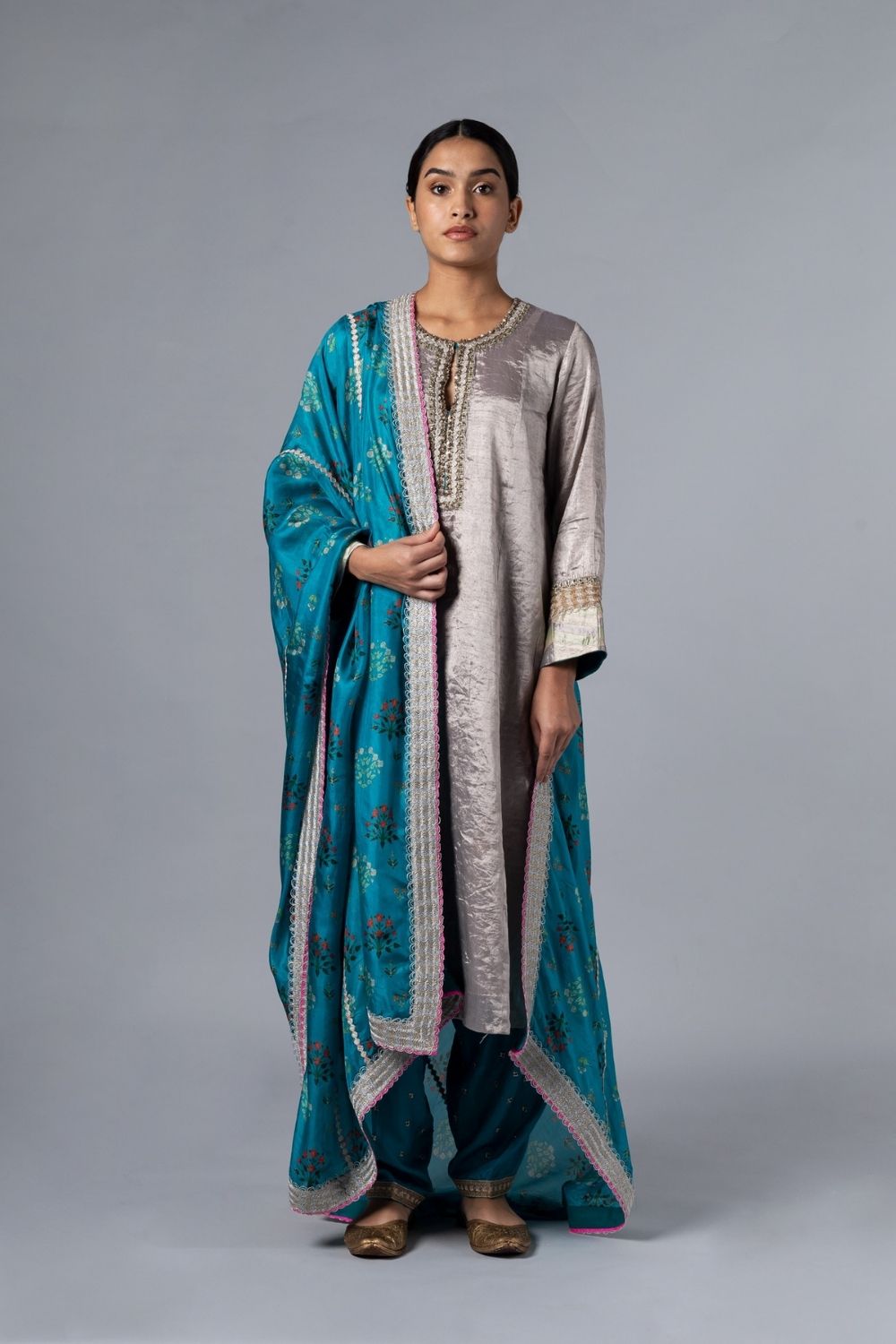 Aisha Dupatta