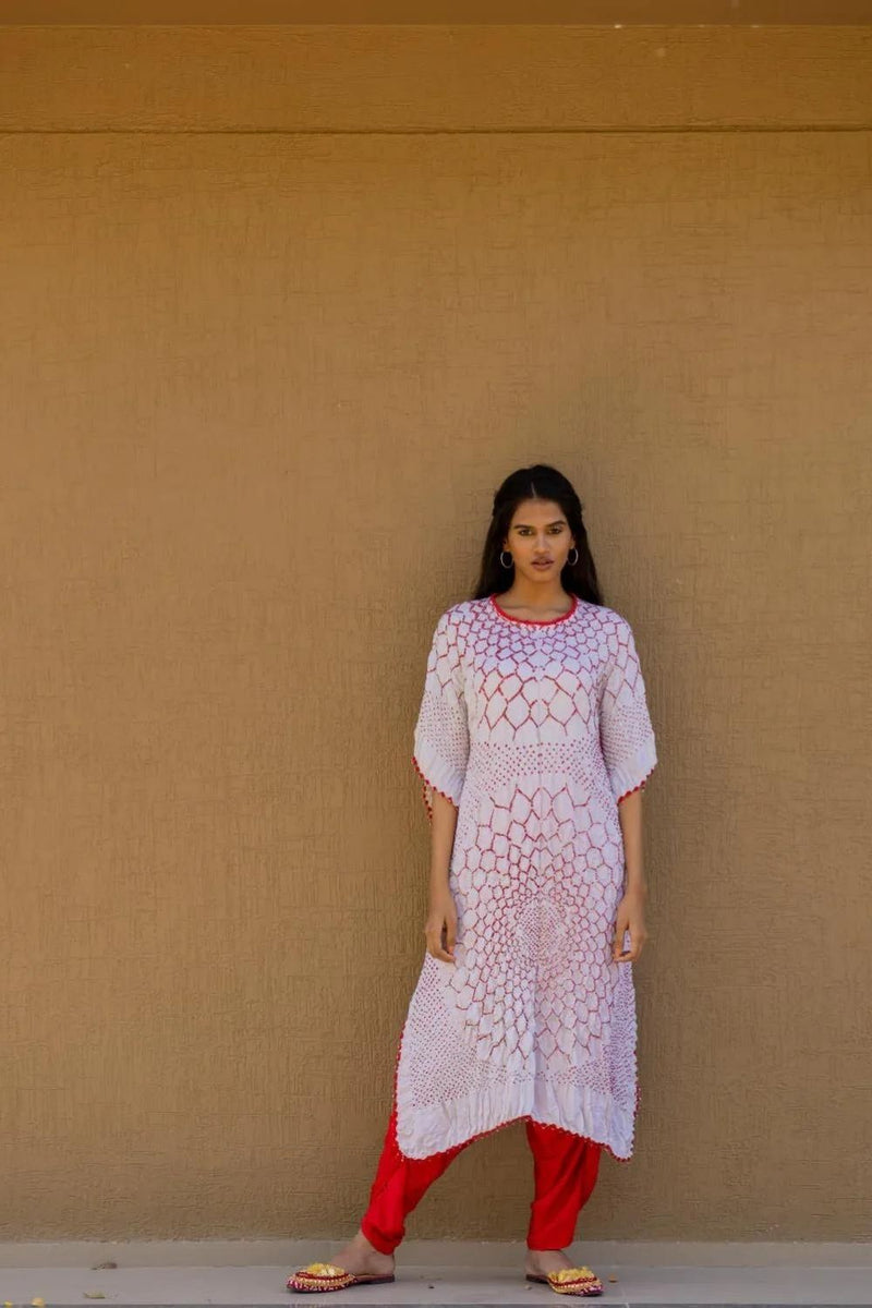 THREE FLOWERS KAFTAN-WHITE silk by Dyelogue in white color for women Worldwide
