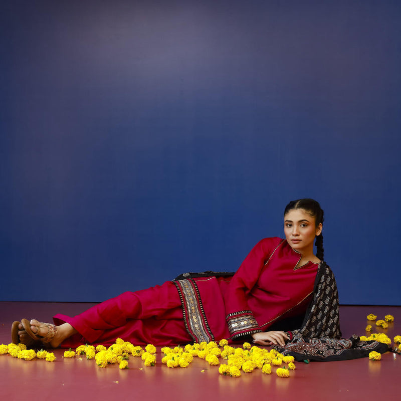 Pherie Pink Salwaar Kameez and Dupatta Set silk by PRAHNAAYA in pink color for women Worldwide