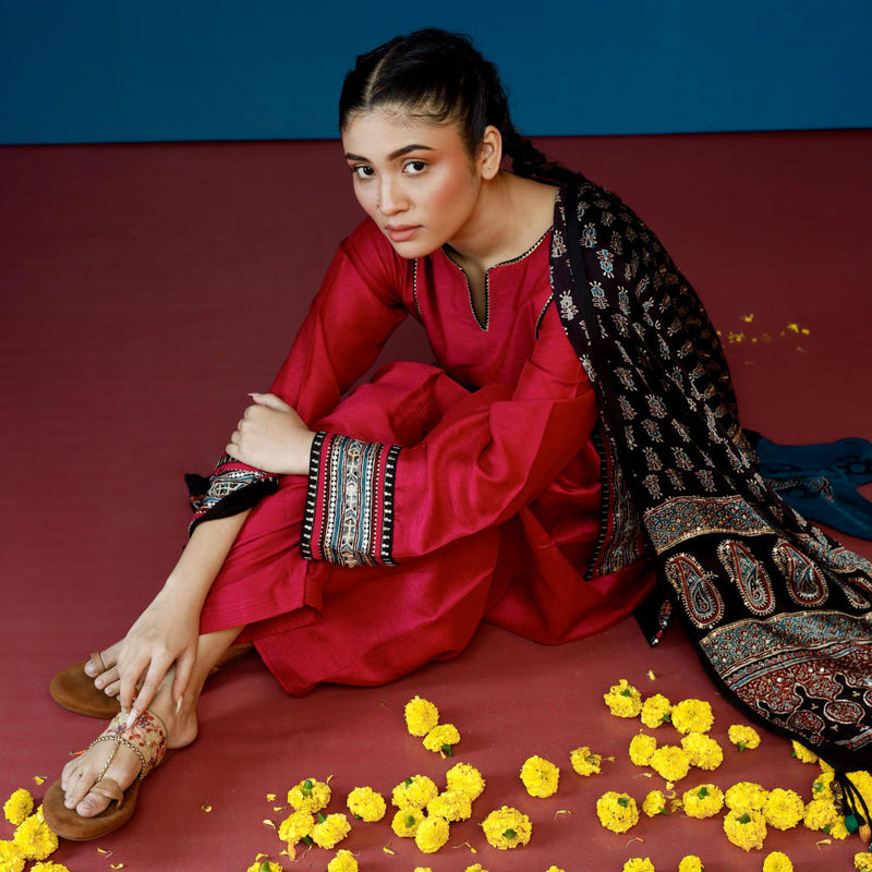Pherie Pink Salwaar Kameez and Dupatta Set silk by PRAHNAAYA in pink color for women Worldwide