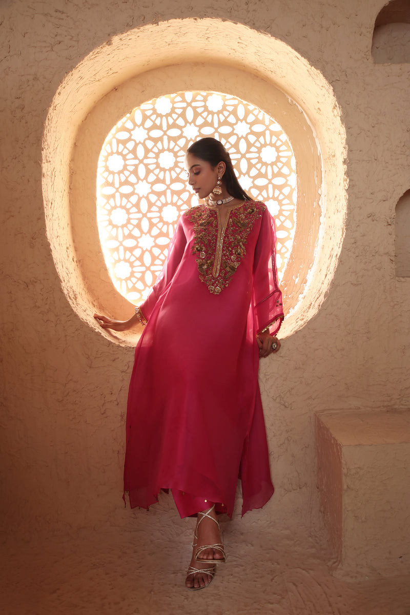 Mehrang Pink Kaftan Kurta Set organza , silk tencel kurta/kurta set by Niti Bothra in pink for women Worldwide