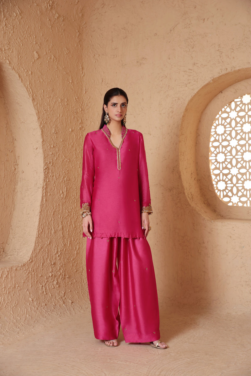 Mehrang Pink Short Buti Kurta Set silk chanderi , silk tencel kurta/kurta set by Niti Bothra in pink for women Worldwide