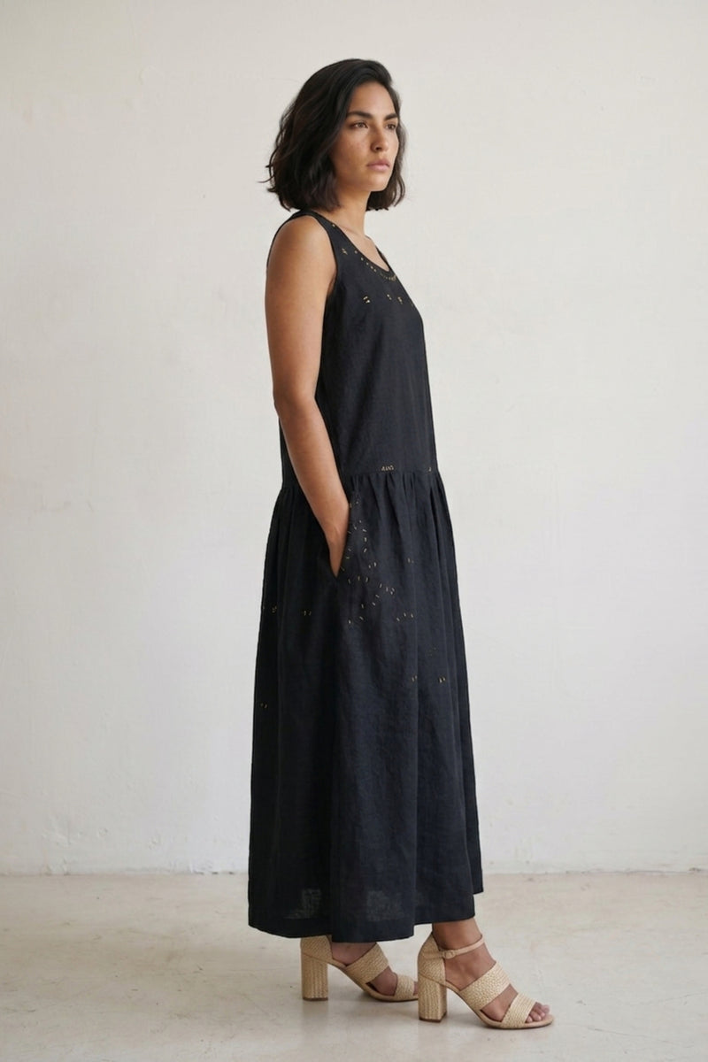 Susan Noir Dress hemploop, lyocell dress by Doodlage in black for women Worldwide