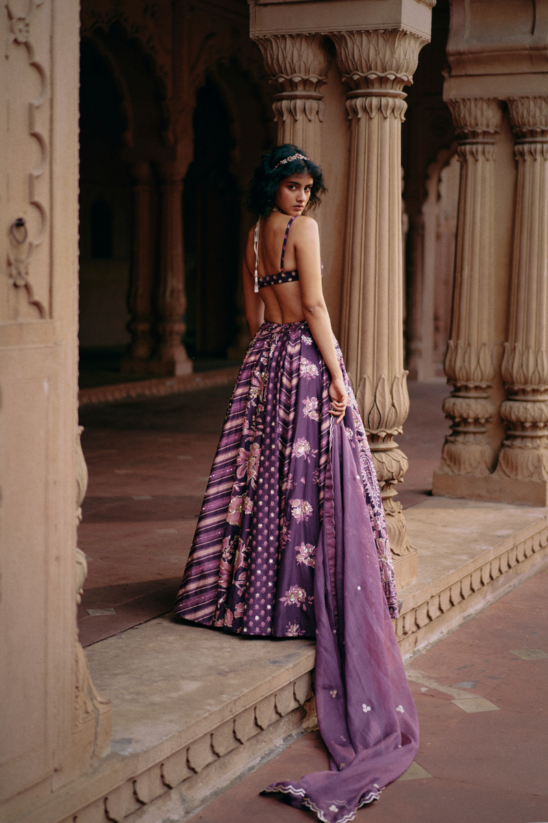 PH-2488 
Lehenga 
Blouse 
Dupatta Set by Paulmi & Harsh for women Worldwide