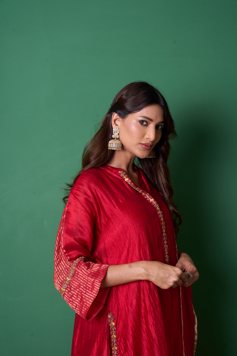 Radiance Kurta Set - Red with Dupatta silk by Priti Prashant in red color for women Worldwide