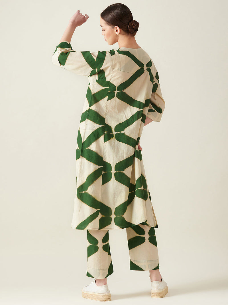 Green Clamp Dye Embroidered Co ord set cotton Artisan made - Block Printed by Aavidi for women Worldwide