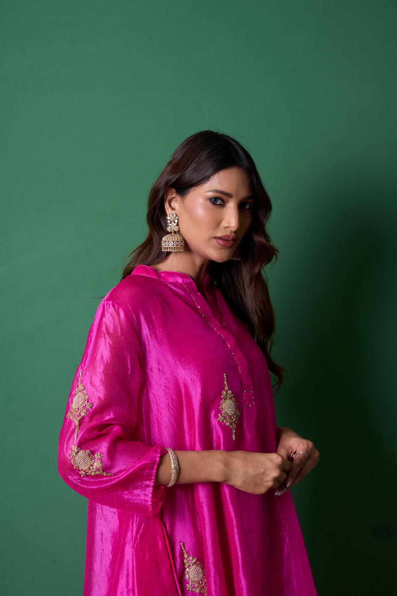 Paradise Kurta Set - Pink silk by Priti Prashant in pink color for women Worldwide