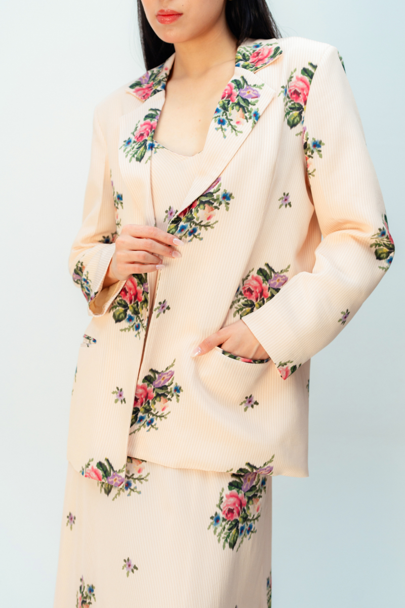 AMBER GLEAM JACKET crepe jacket/overlay by Ode to Odd in blush pink for women Worldwide