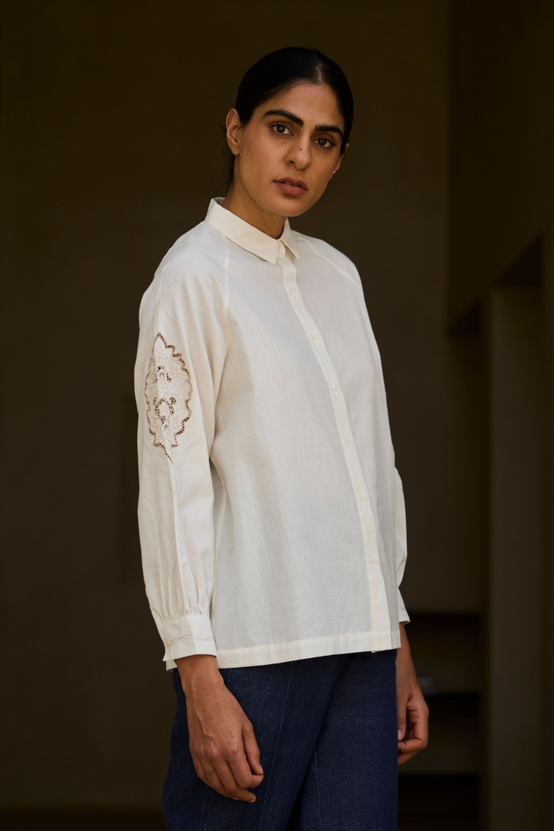 Yeji Handwoven Embroidered Shirt cotton by The Summer House in white color for women Worldwide
