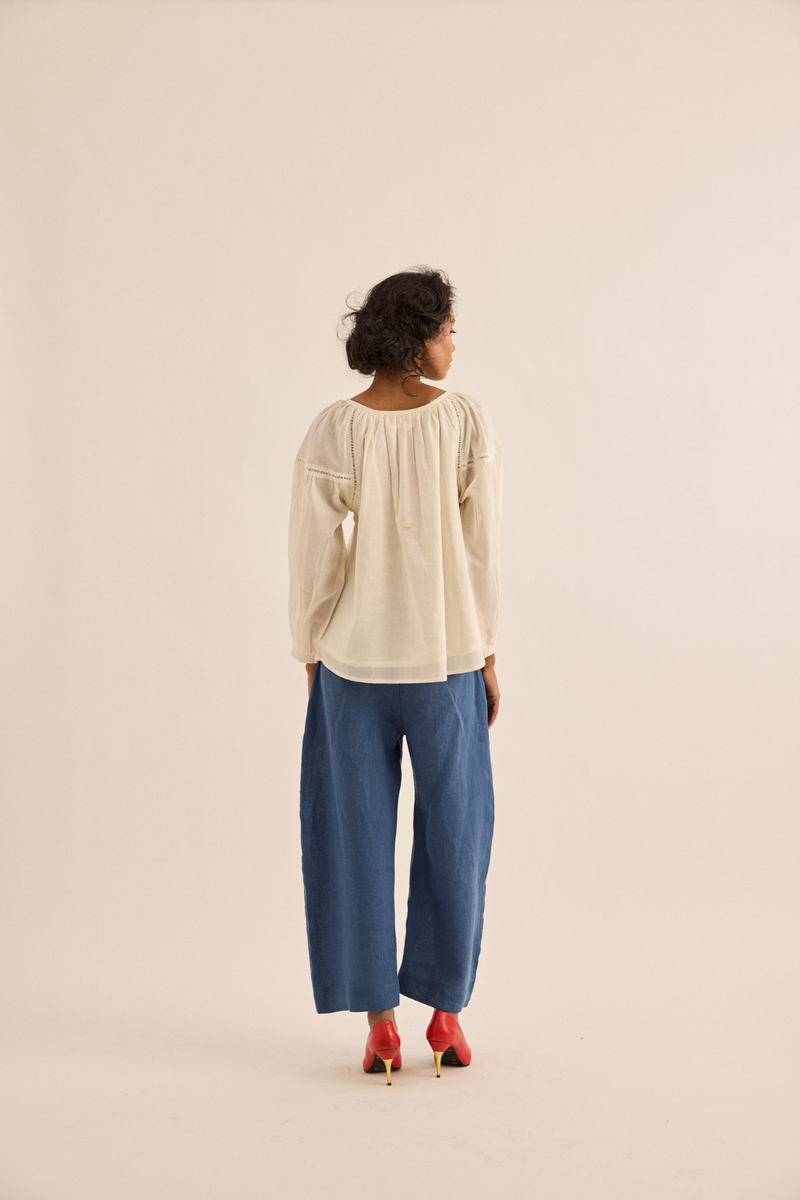 Pumice Top mul top/shirt by Khara Kapas in ivory for women Worldwide