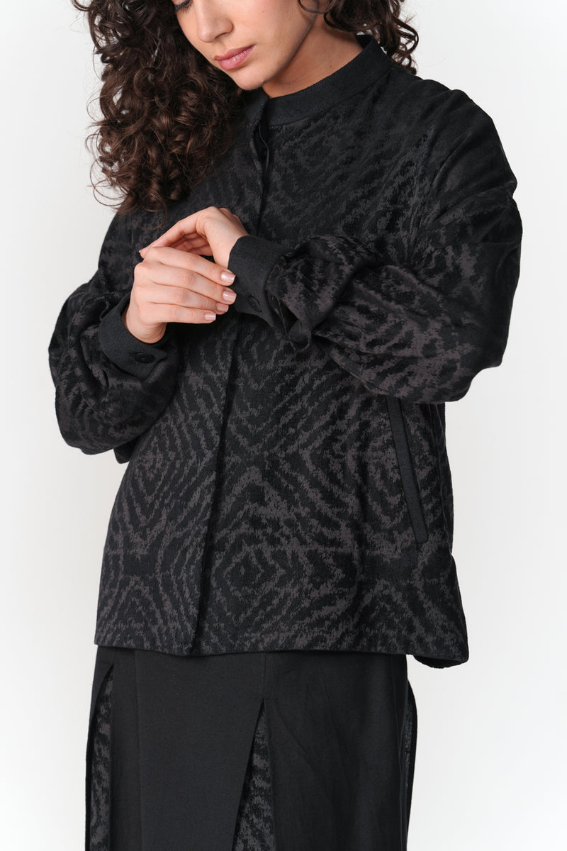 Jacquard Chenille Short Jacket jacket/overlay by Turn Black in black for women Worldwide
