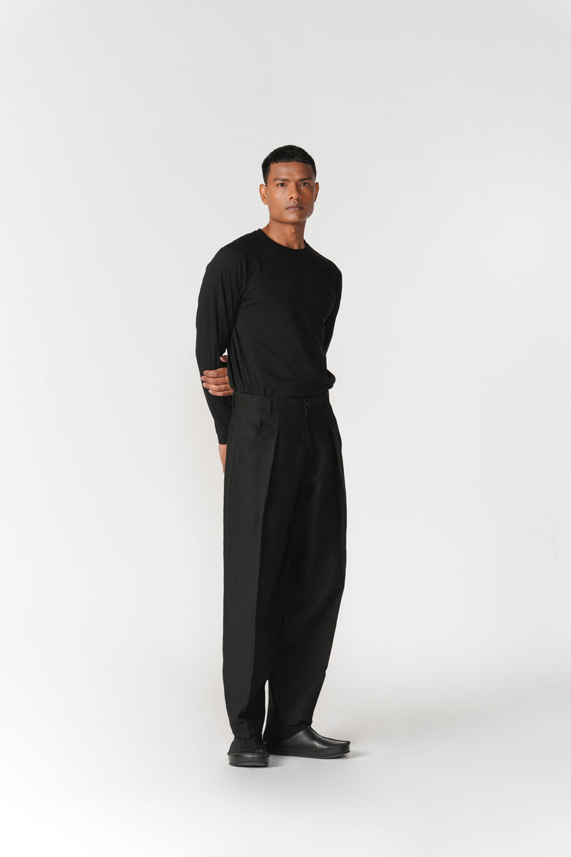 Knife Pleat Barrel Pants pant/trouser by Turn Black in black for men Worldwide