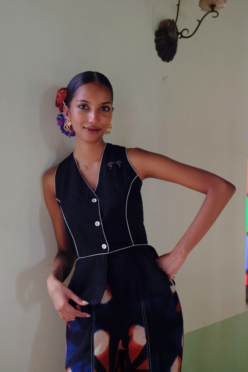 Kokum blouse cotton by JodiLife in black for women Worldwide