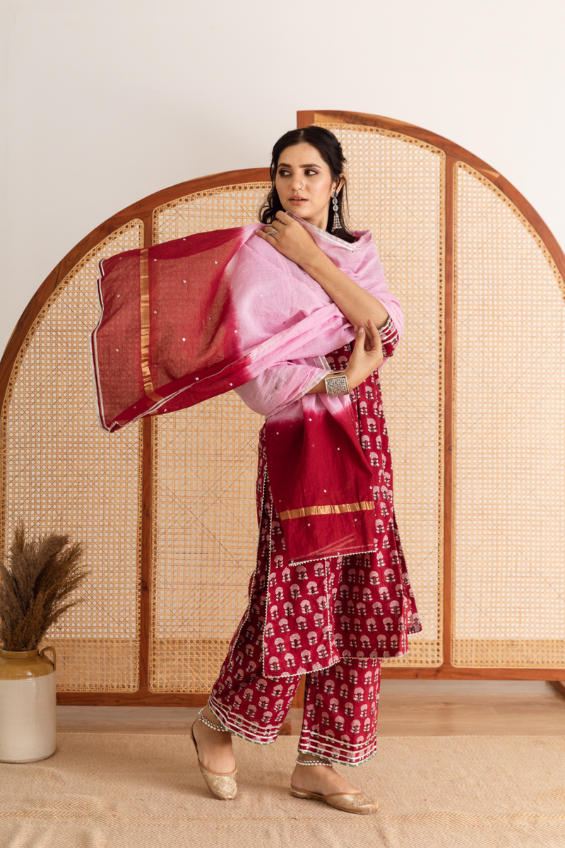 Gulaab gainda Kurta set- red hand block printed cotton kurta set cotton by Maison Shefali in red color for women Worldwide