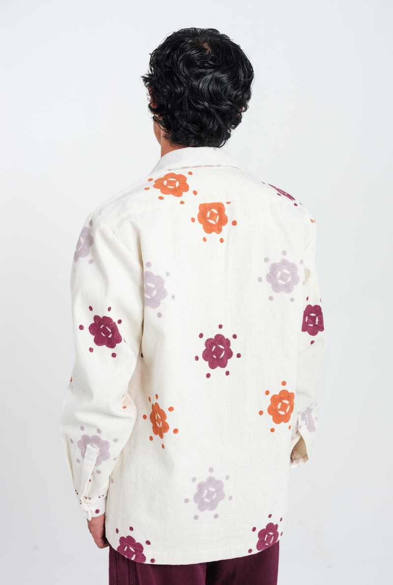Thandai Cordoury Shacket corduroy jacket by Jodi Men in white for men Worldwide