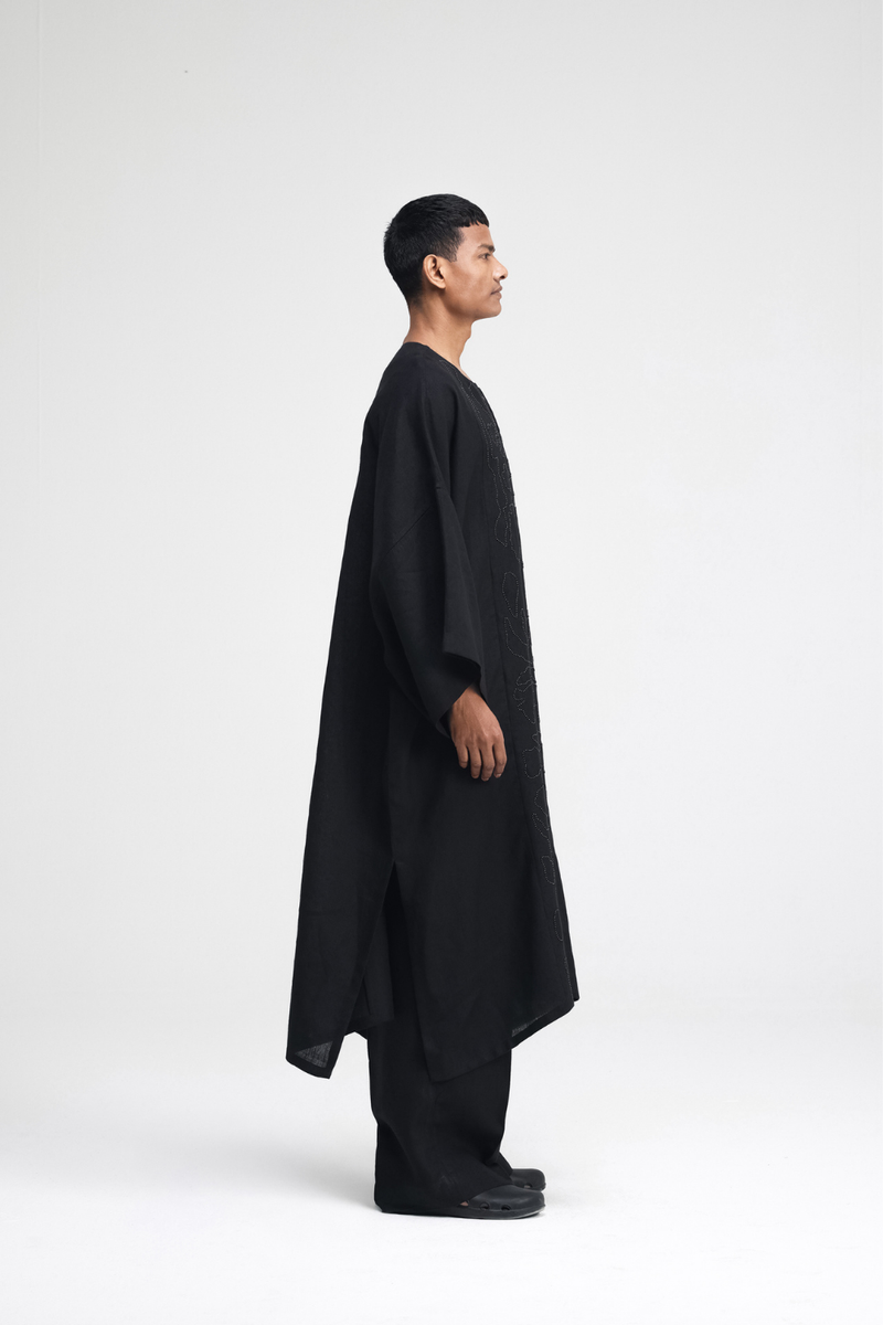Daichi Hand-Embroidered Kaftan by Turn Black in black color for women Worldwide
