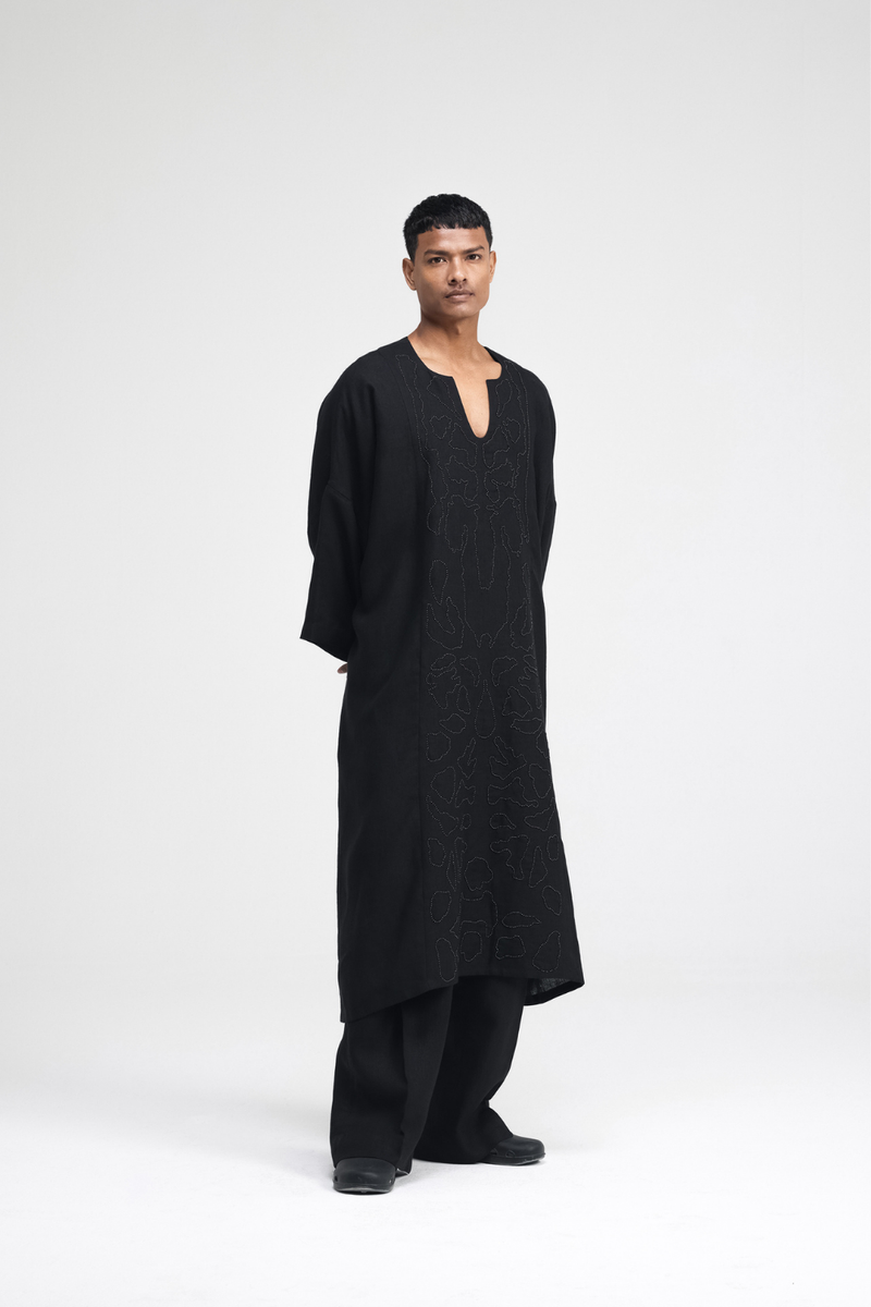Daichi Hand-Embroidered Kaftan by Turn Black in black color for women Worldwide