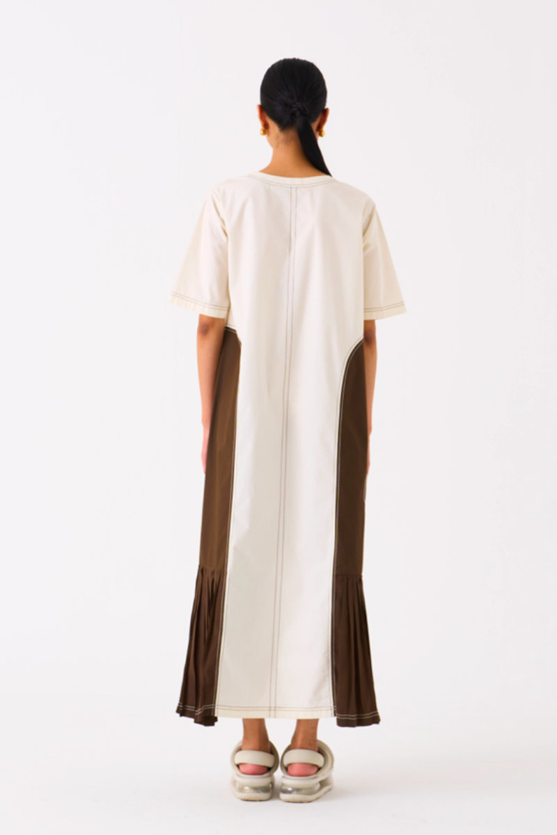SIDE U-PLEAT DRESS-IVORY/DARK OLIVE poplin by THREE in olive color for women Worldwide