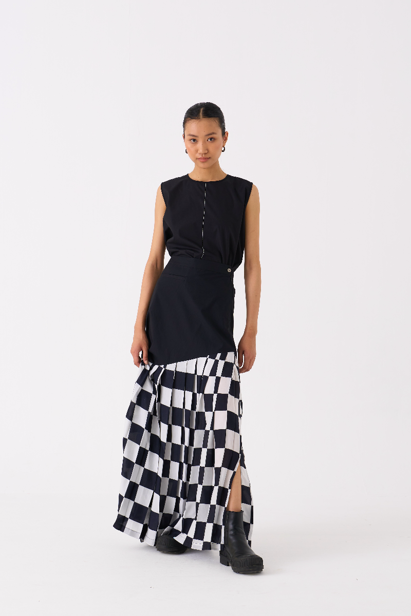 CHECKERED SKIRT-BLACK CHECK bemberg by THREE in black color for women Worldwide