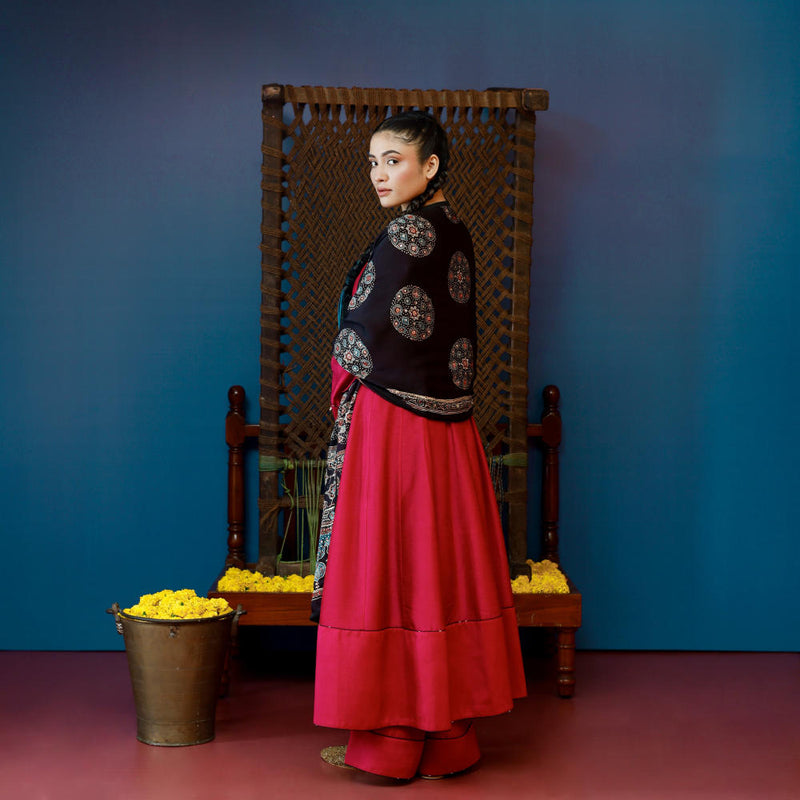Baithak Pink Flair Kali Kurta Set silk by PRAHNAAYA in pink color for women Worldwide