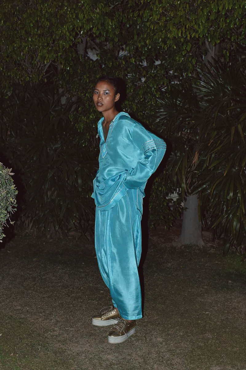 MUKTA HOOD SALWAR SET silk by Ituvana for women Worldwide